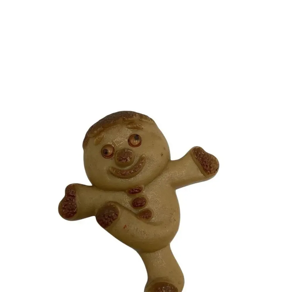 Vintage Gingerbread Man Magnets Set of 5‎ Holiday Decor Multicolor